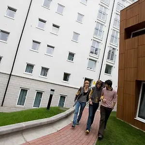 Hotel Portsburgh Court